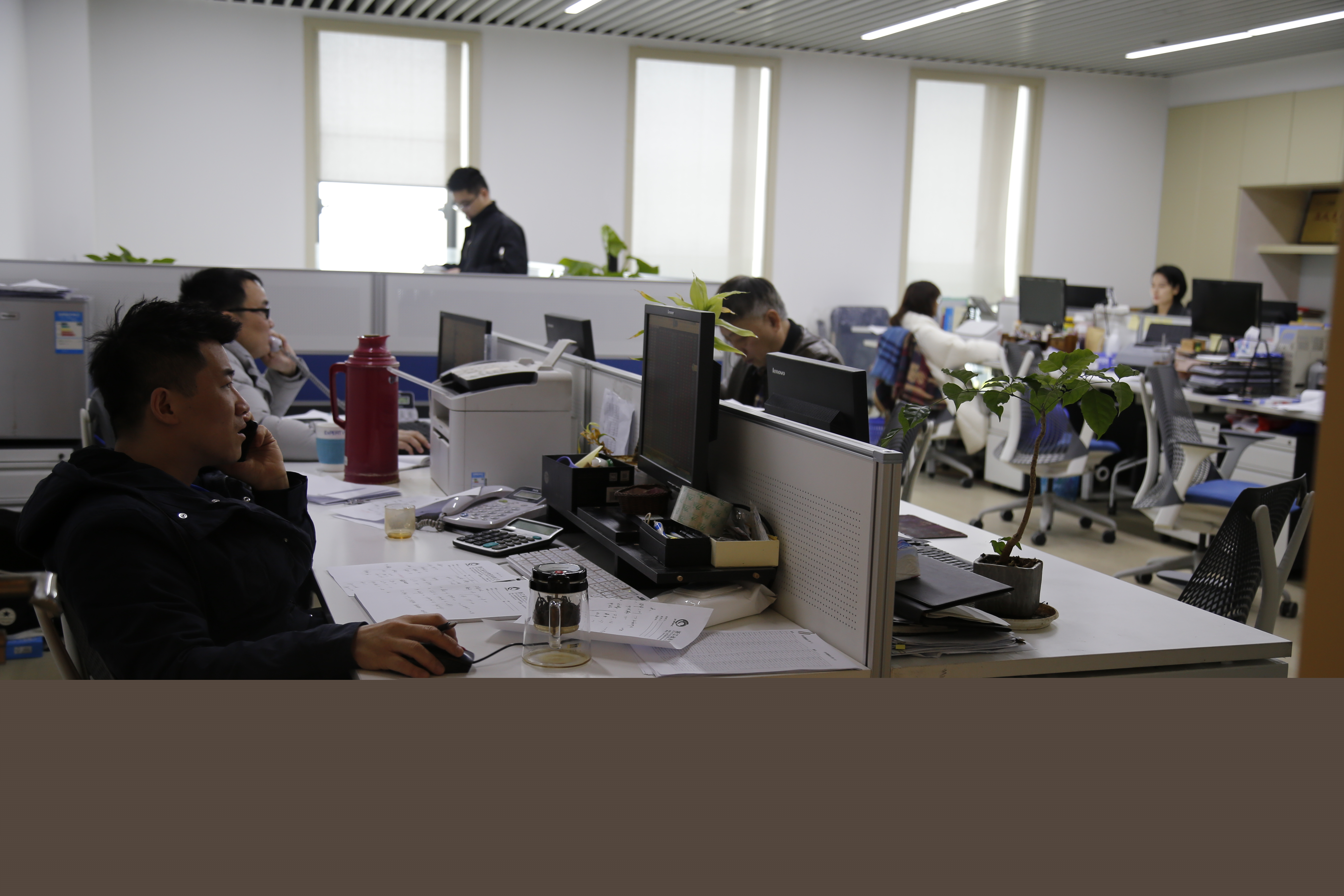 人勤春來(lái)早 風(fēng)正好揚(yáng)帆 | 冶金物資奮力實(shí)現(xiàn)新年“開(kāi)門(mén)紅”