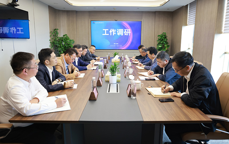 杭鋼集團黨委副書記、總經(jīng)理吳東明來冶金物資調(diào)研指導工作